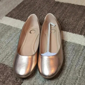 Journee Collection Women's Kavn